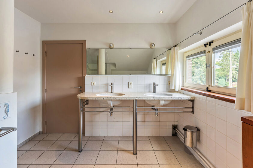 Immeuble mixte à vendre à Riemst