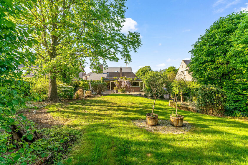Immeuble mixte à vendre à Riemst