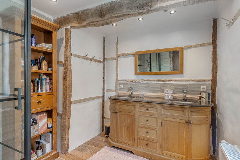 Immeuble mixte &agrave; vendre &agrave; Val-Meer