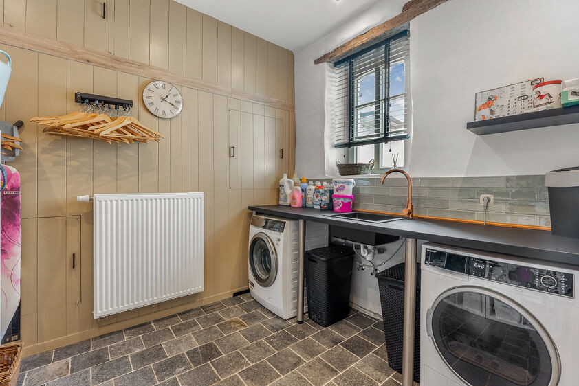 Immeuble mixte &agrave; vendre &agrave; Val-Meer