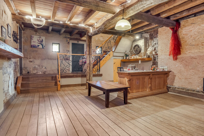 Immeuble mixte &agrave; vendre &agrave; Val-Meer