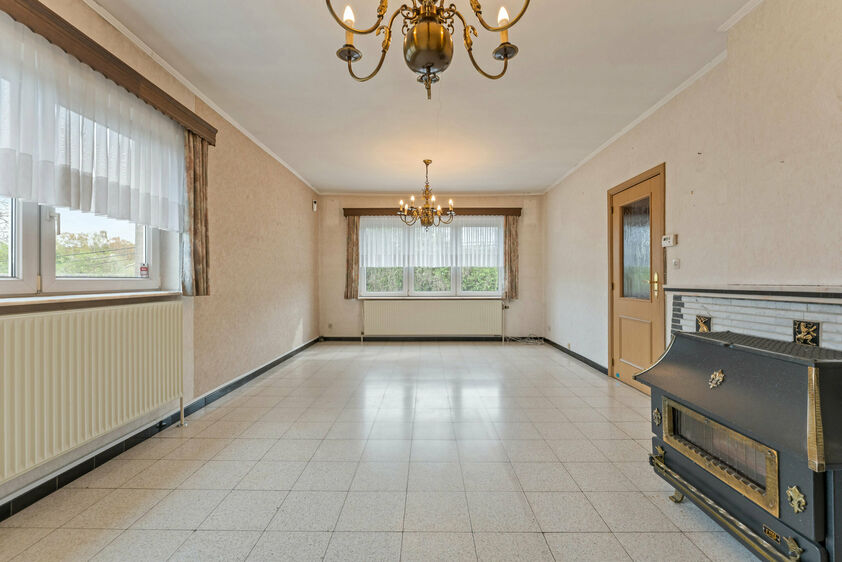 Immeuble mixte &agrave; vendre &agrave; Voeren