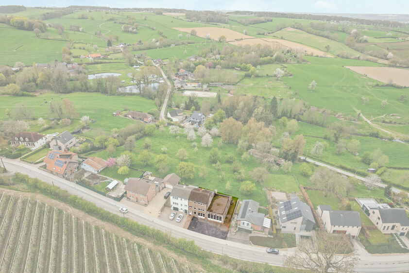 Immeuble mixte &agrave; vendre &agrave; Voeren