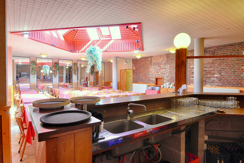 Immeuble mixte &agrave; vendre &agrave; Voeren