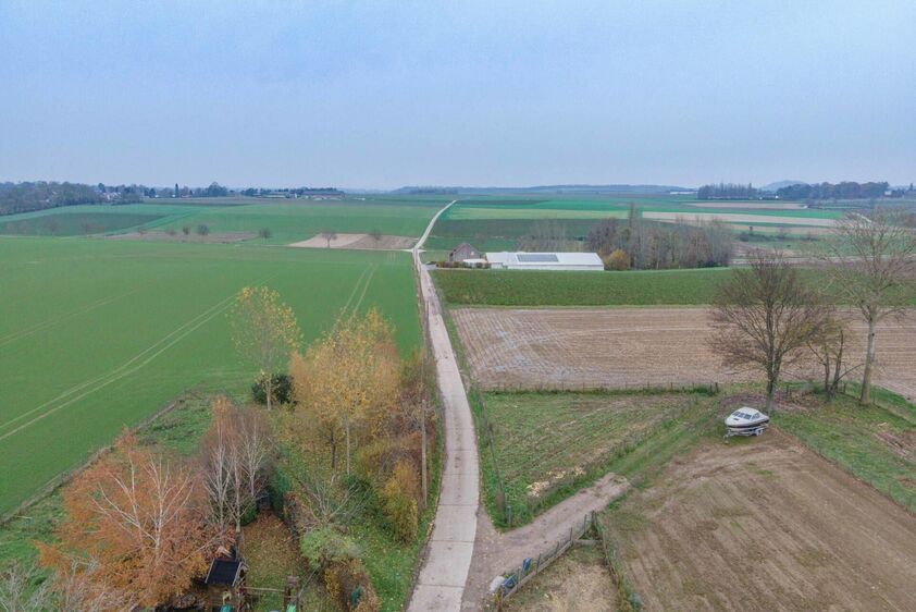 RIEMST Zichen-Zussen-Bolder Visésteenweg 150+.