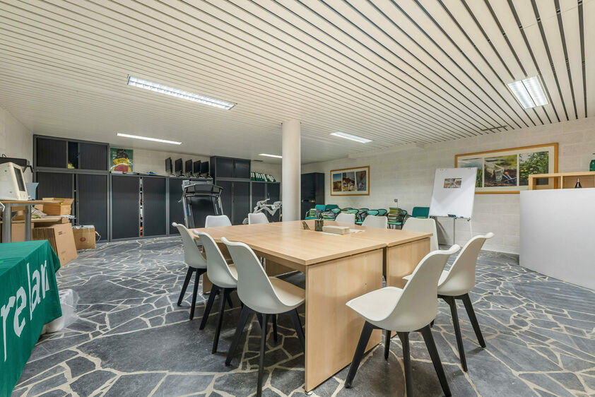 Rez commercial &agrave; vendre &agrave; Riemst