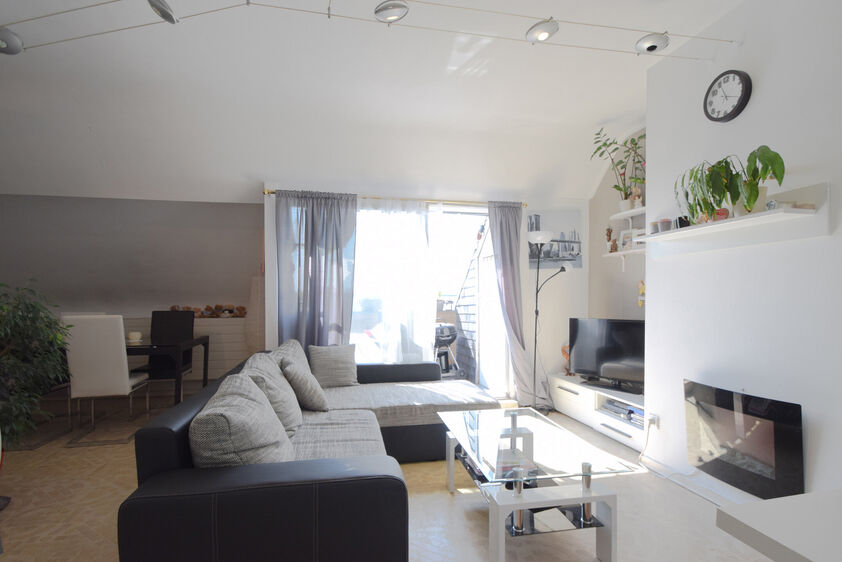 Studio à louer à Vroenhoven