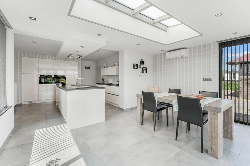 Villa te koop in Val-Meer
